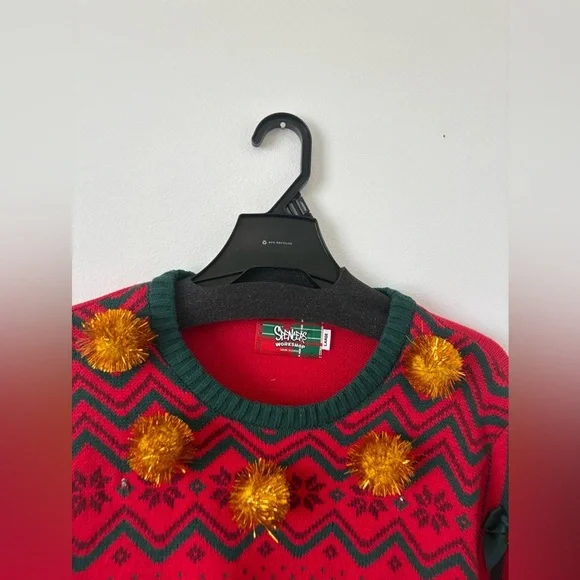 Spencer’s Festive AF Light-Up Christmas Sweater – Red/Green – Multiple Sizes - Picture 2 of 4